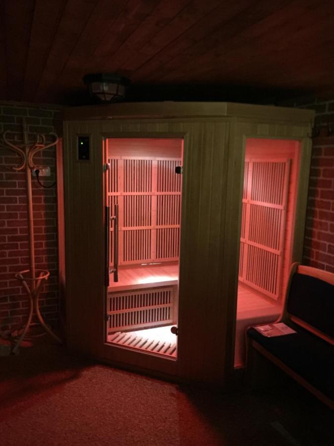 Pod Lesem Villa Cenkovice Bagian luar foto
