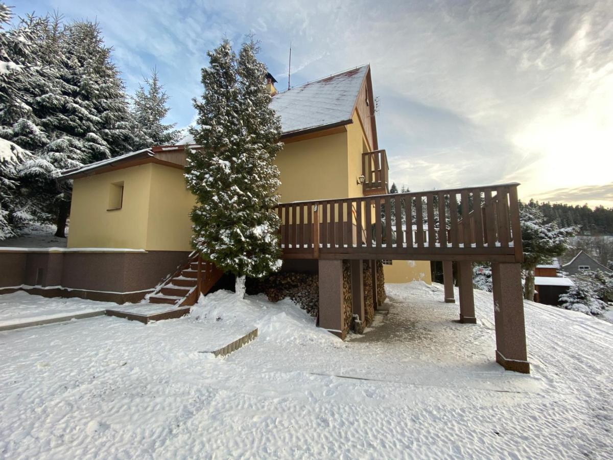Pod Lesem Villa Cenkovice Bagian luar foto